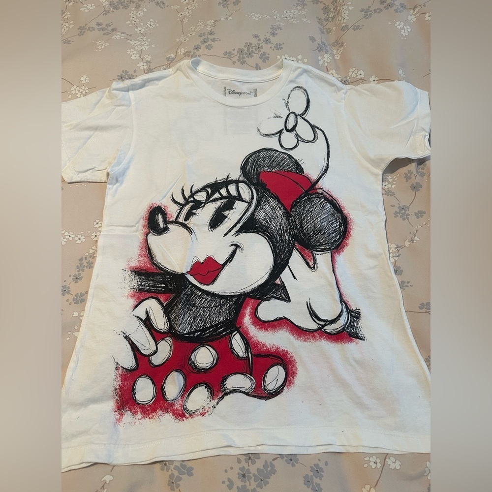 Disney Minnie Mouse T-Shirt